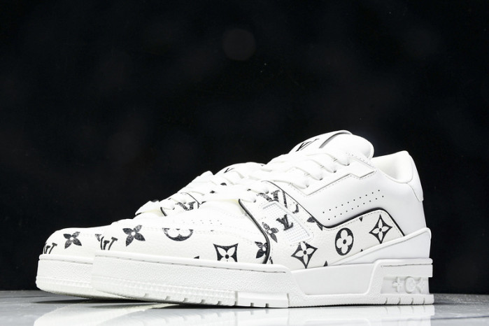 LVT  SNEAKERS   COPSHOE  L&V-trainer 15
